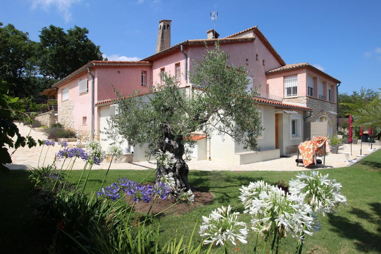 Villa Jalna Chambre, Suites Et Appartement Roquefort-les-Pins Extérieur photo