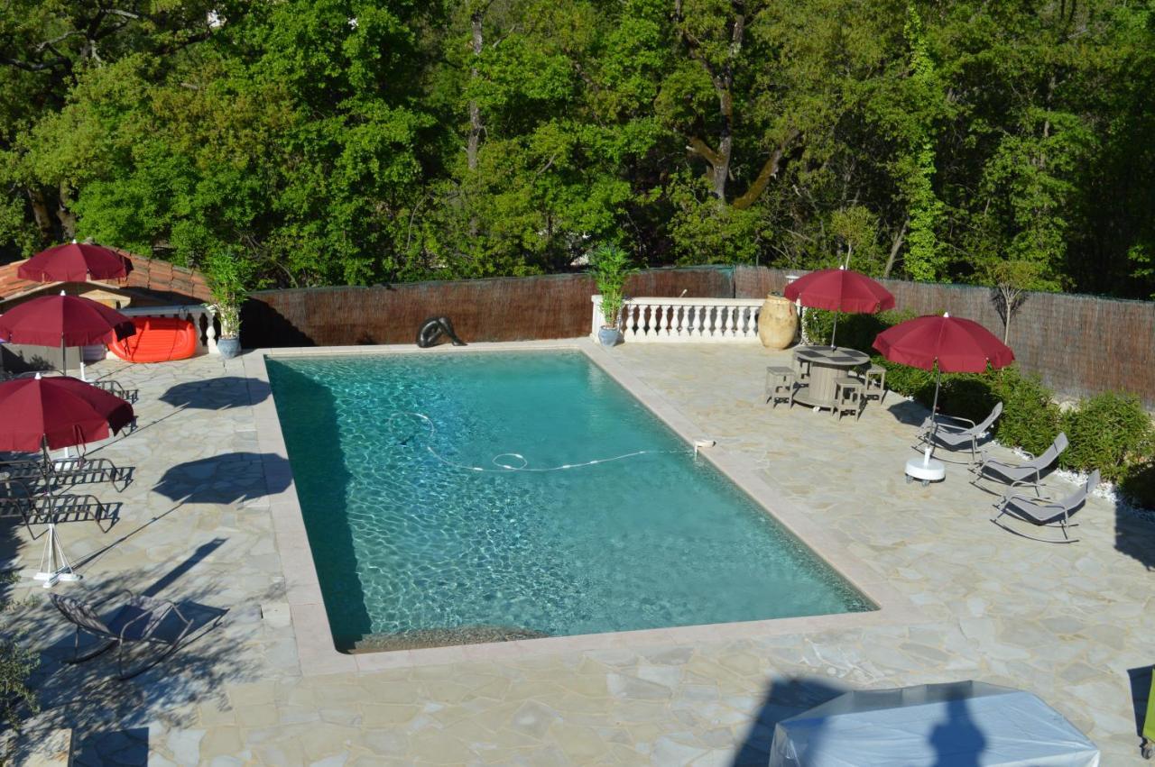Villa Jalna Chambre, Suites Et Appartement Roquefort-les-Pins Extérieur photo